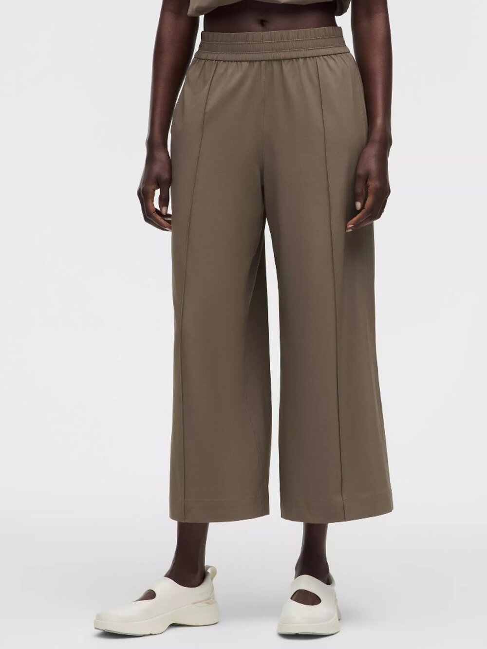 BREEZILY MID-RISE CROPPED PANT